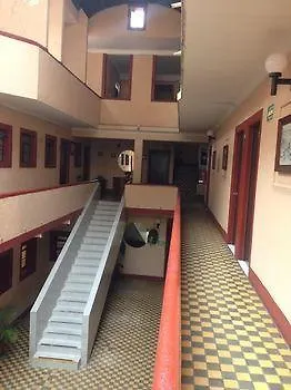 ***  Hotel Gallo Rubio Гвадалахара Мексика